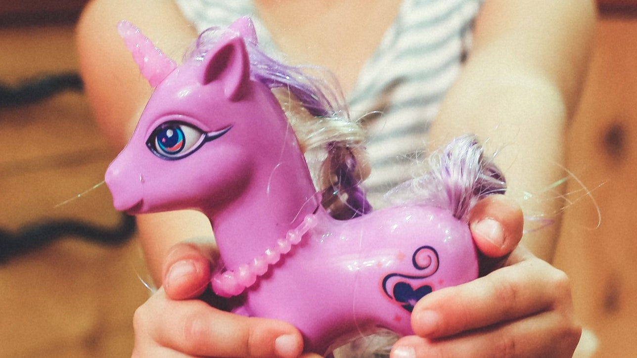 9 Ways to Protect Kids from Consumerism and Why It's Important - Buy Me Once UK