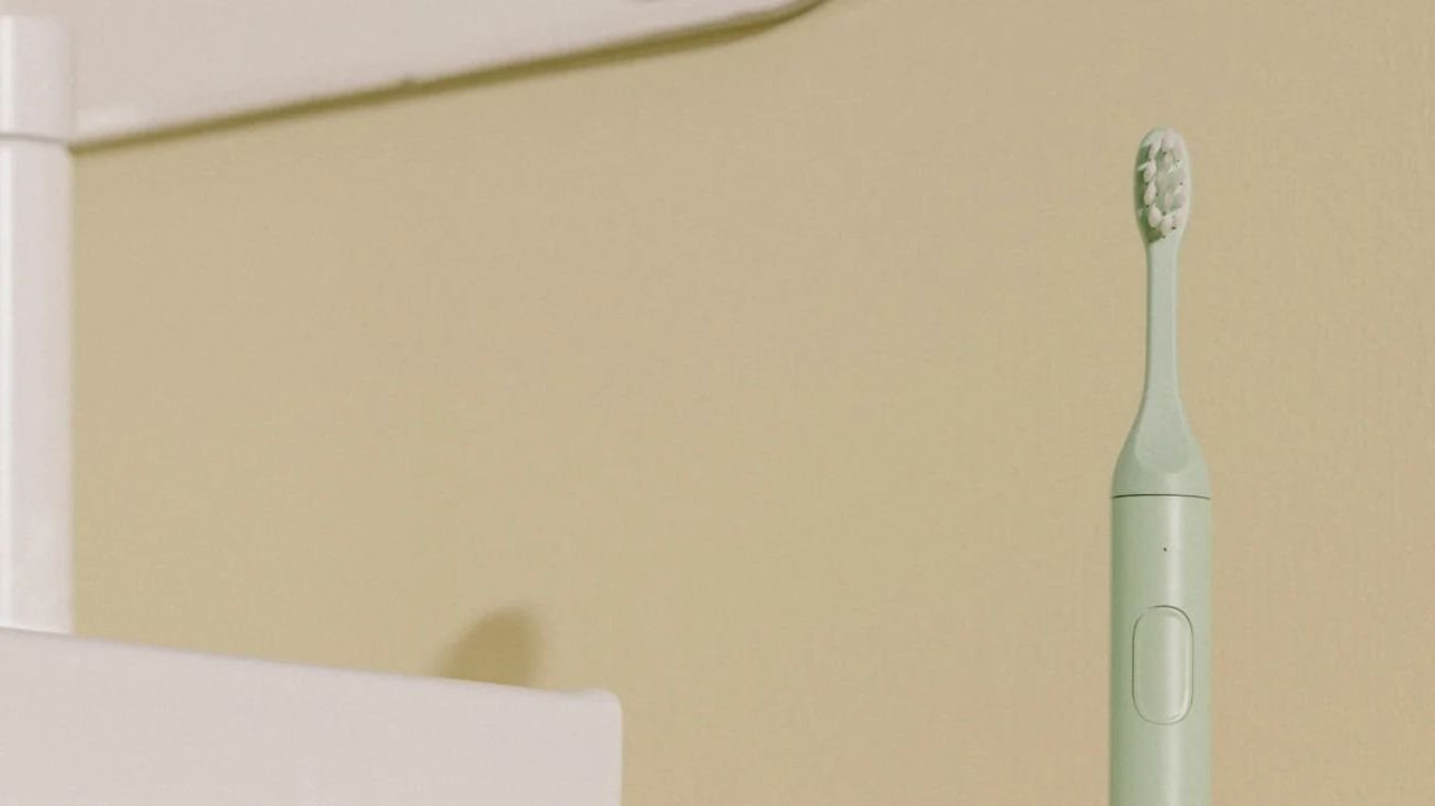 How Suri Repair and Recycle Their Electric Toothbrushes - Buy Me Once UK