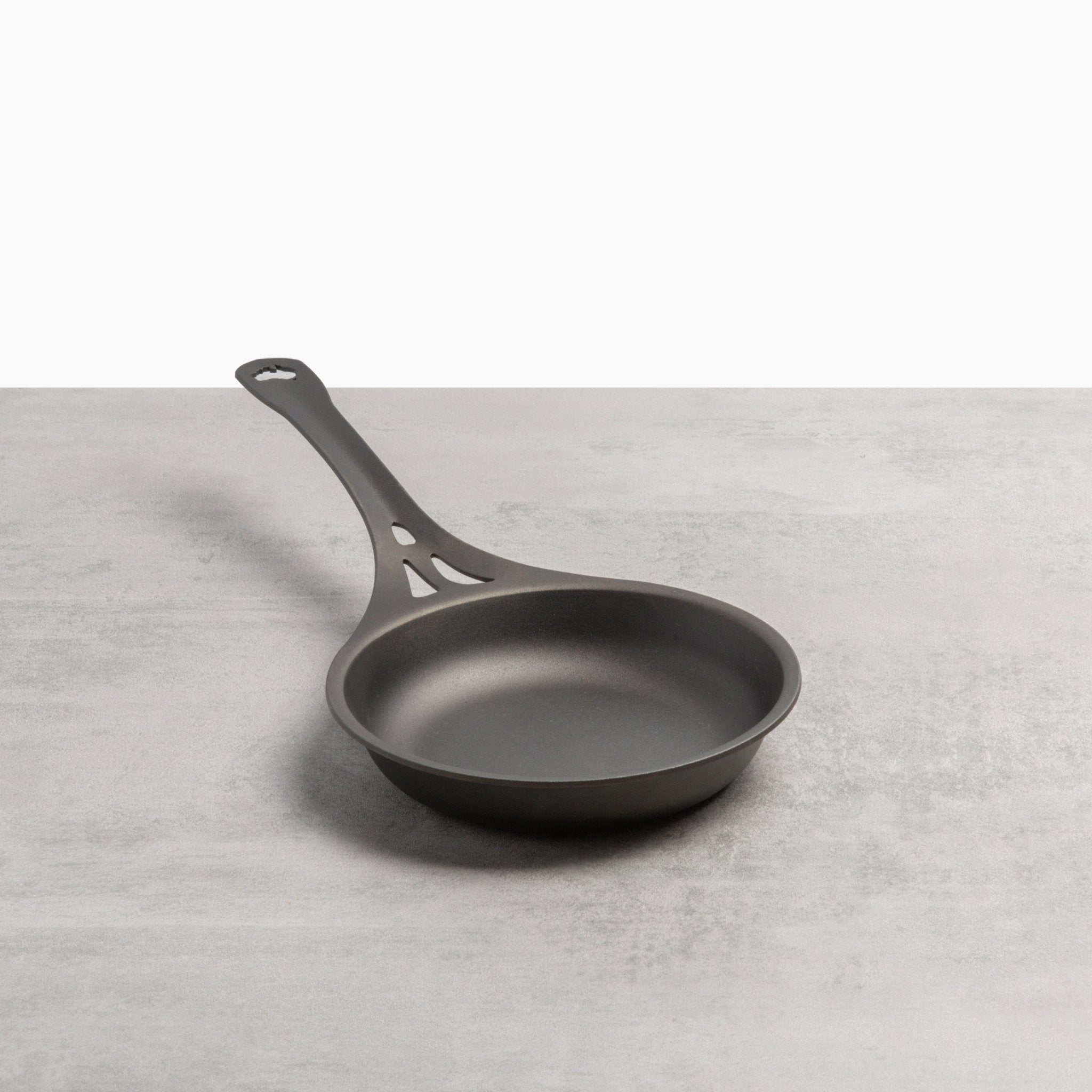 Solidteknics - 18cm Quenched Seamless Iron Frying Pan - Buy Me Once UK