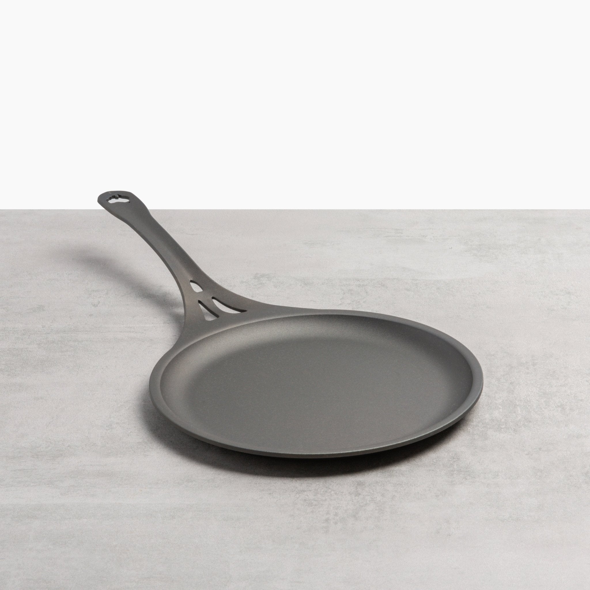 Solidteknics - 24cm Quenched Seamless Iron Crepe Pan - Buy Me Once UK