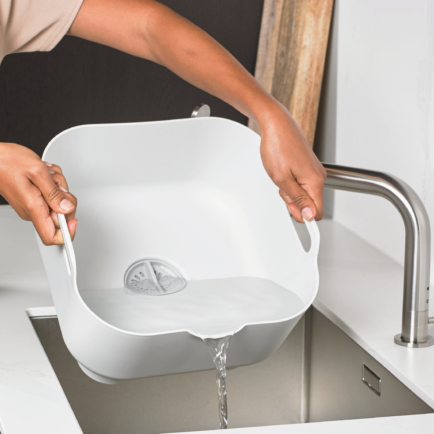Recycled washing up bowl with integrated handles for easy pouring—durable, eco-friendly, and practical.