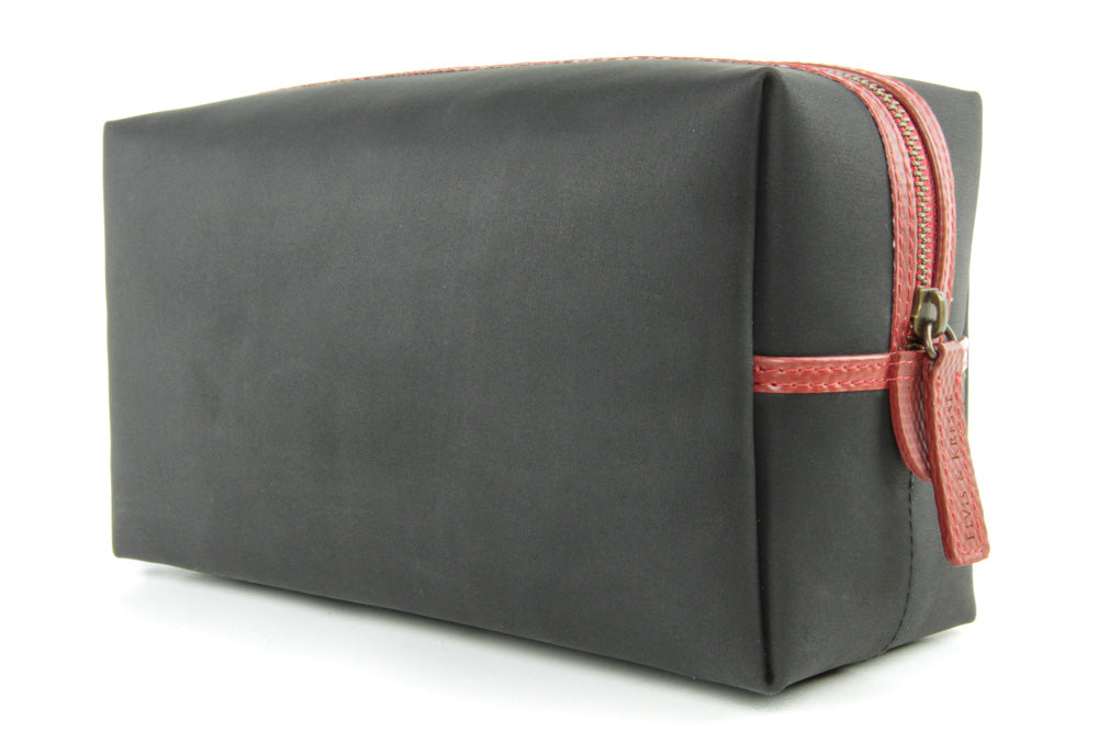 large washbag
