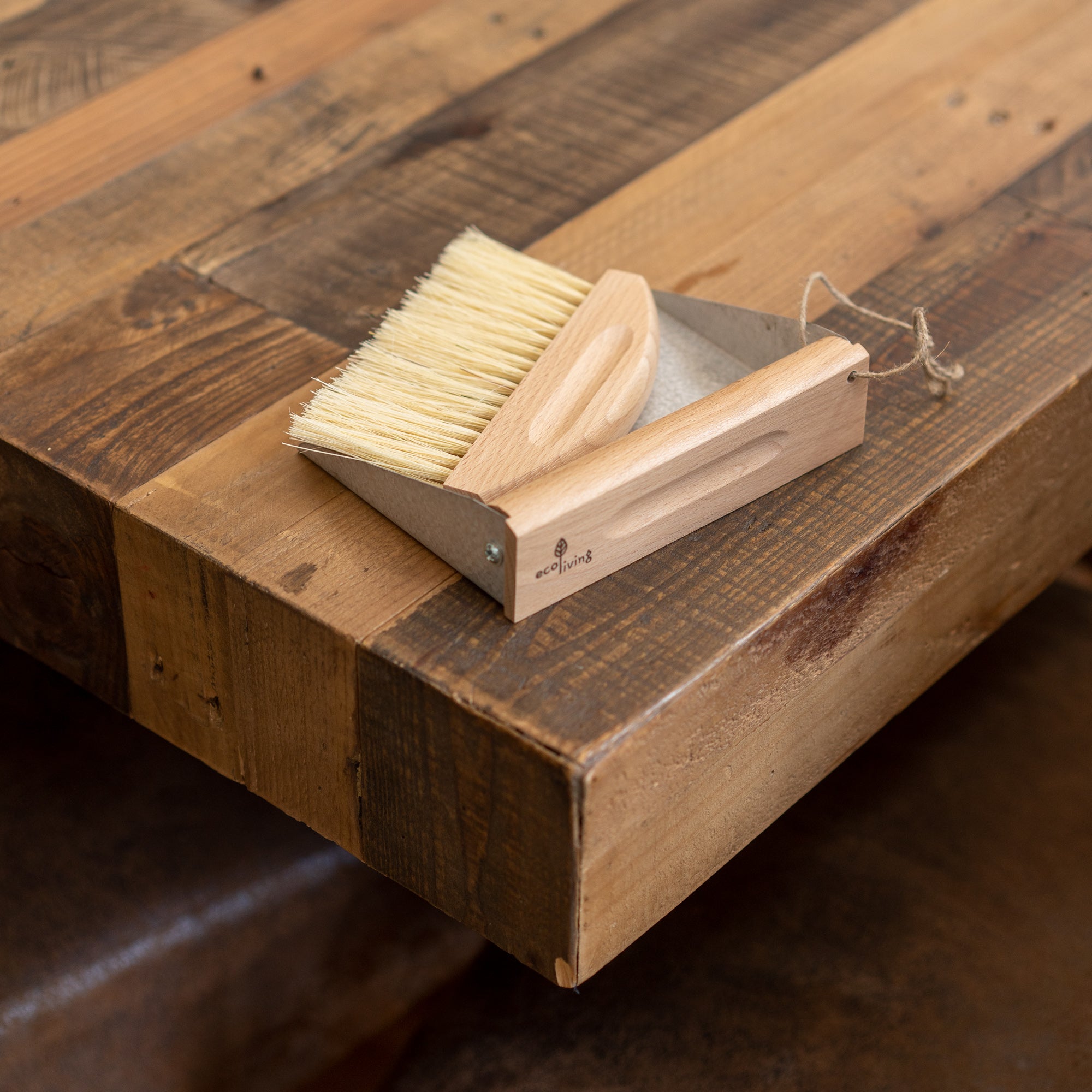 Eco Living - Beechwood Mini Dustpan Set - Buy Me Once UK