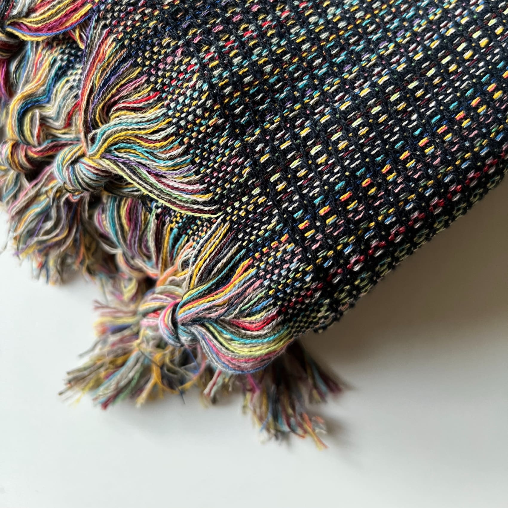 Luks Linen - Hand Loomed Cotton Blanket, Winter - Buy Me Once UK