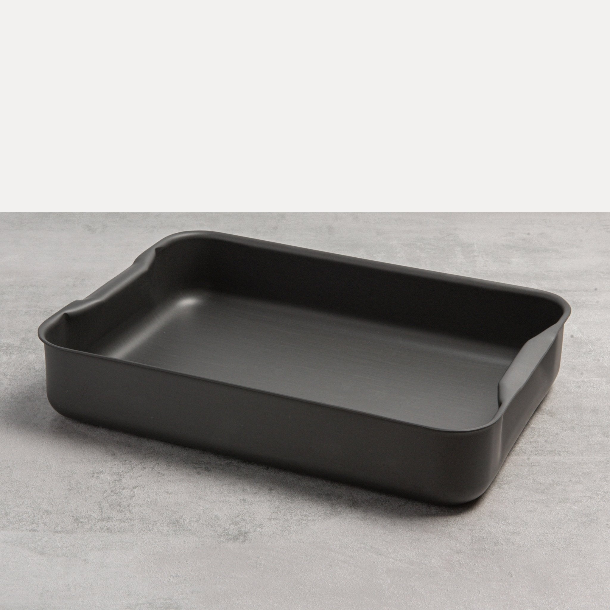 Mermaid - Hard Anodised Roasting Dish with Handles - Buy Me Once UK