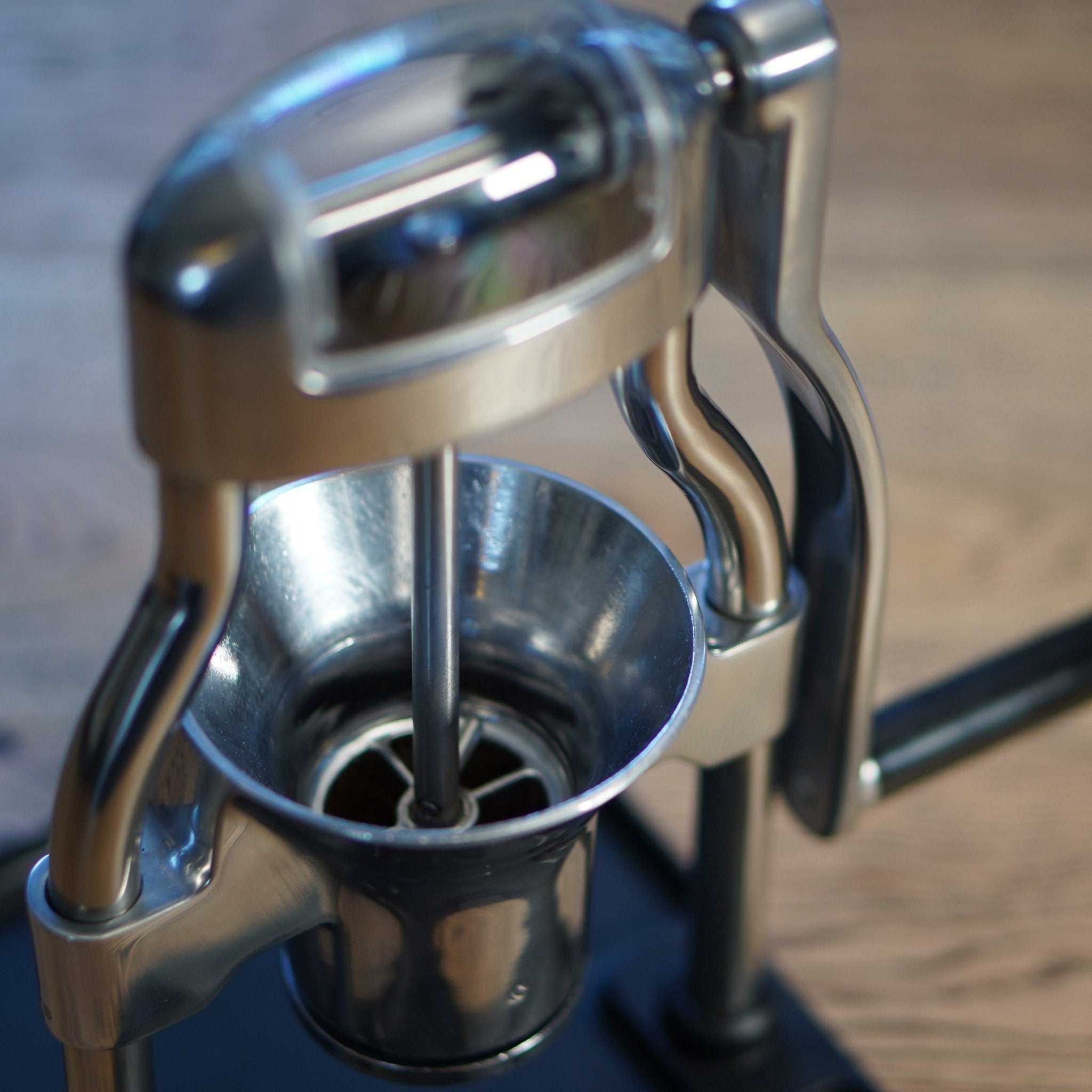 ROK - Manual Coffee Grinder - Buy Me Once UK