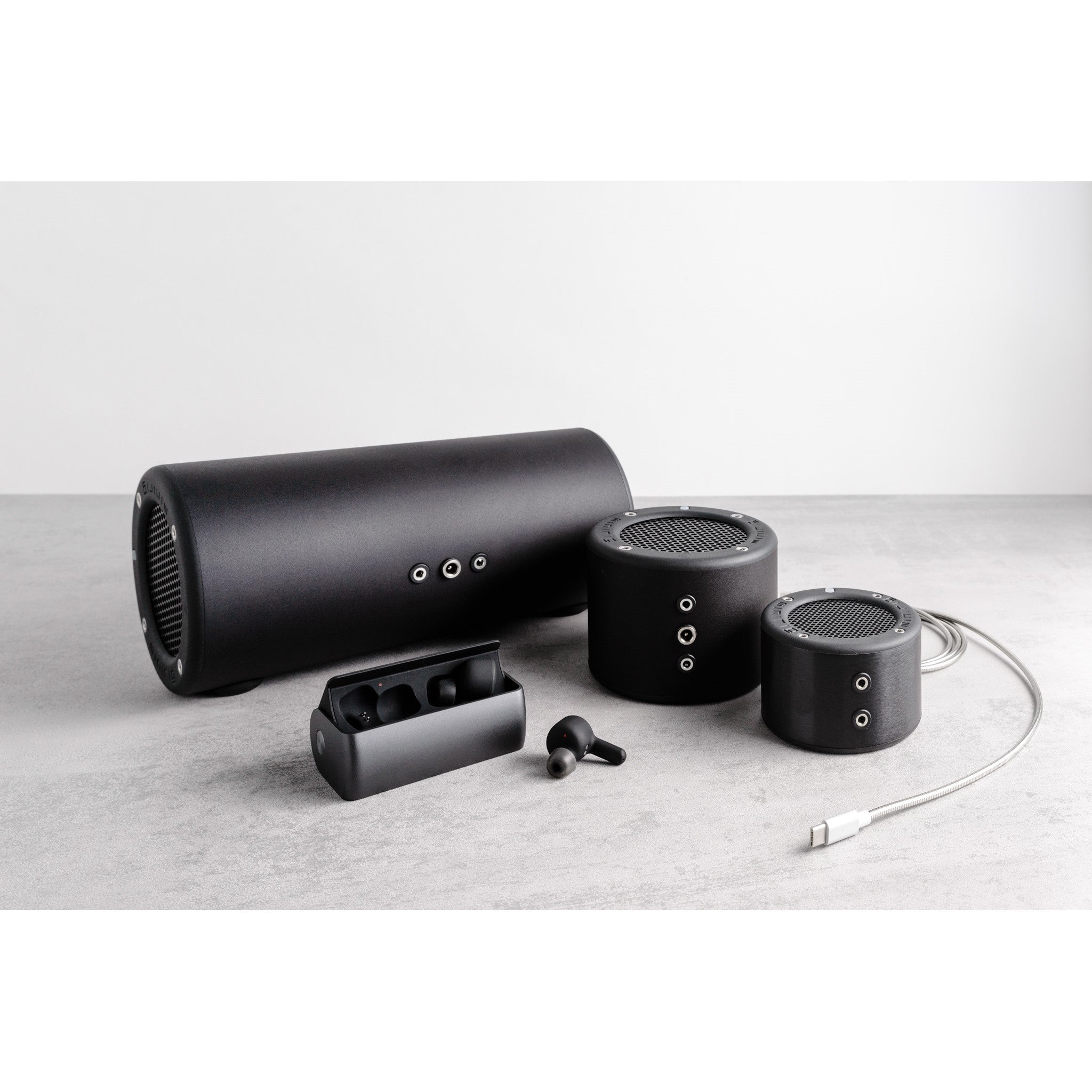 Minirig - Minirig Mini 2 Bluetooth Speaker, 30 Hour Battery - Buy Me Once UK