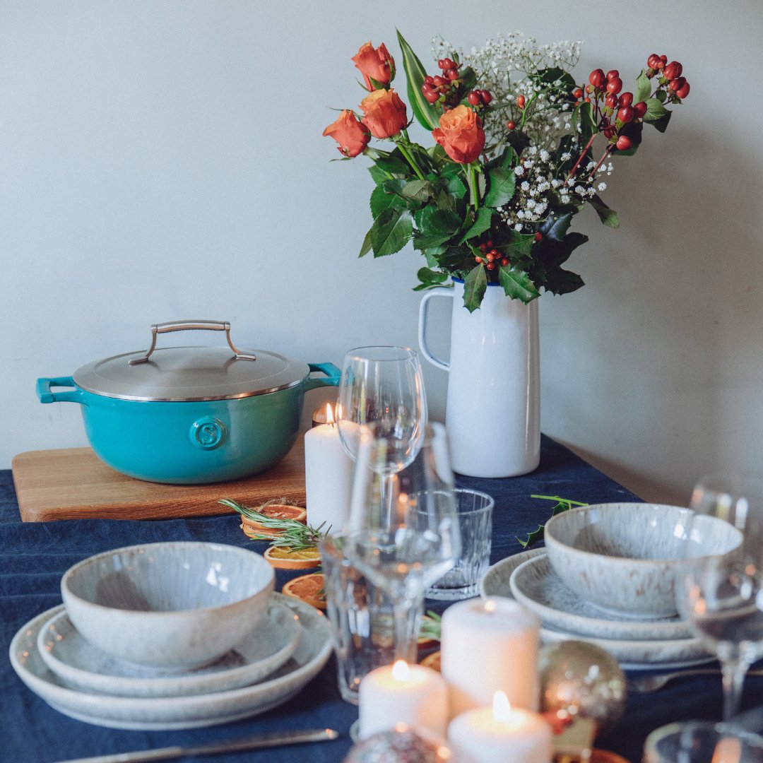 GT Woodshop - Oak Edge Grain Cutting Board - Buy Me Once UK