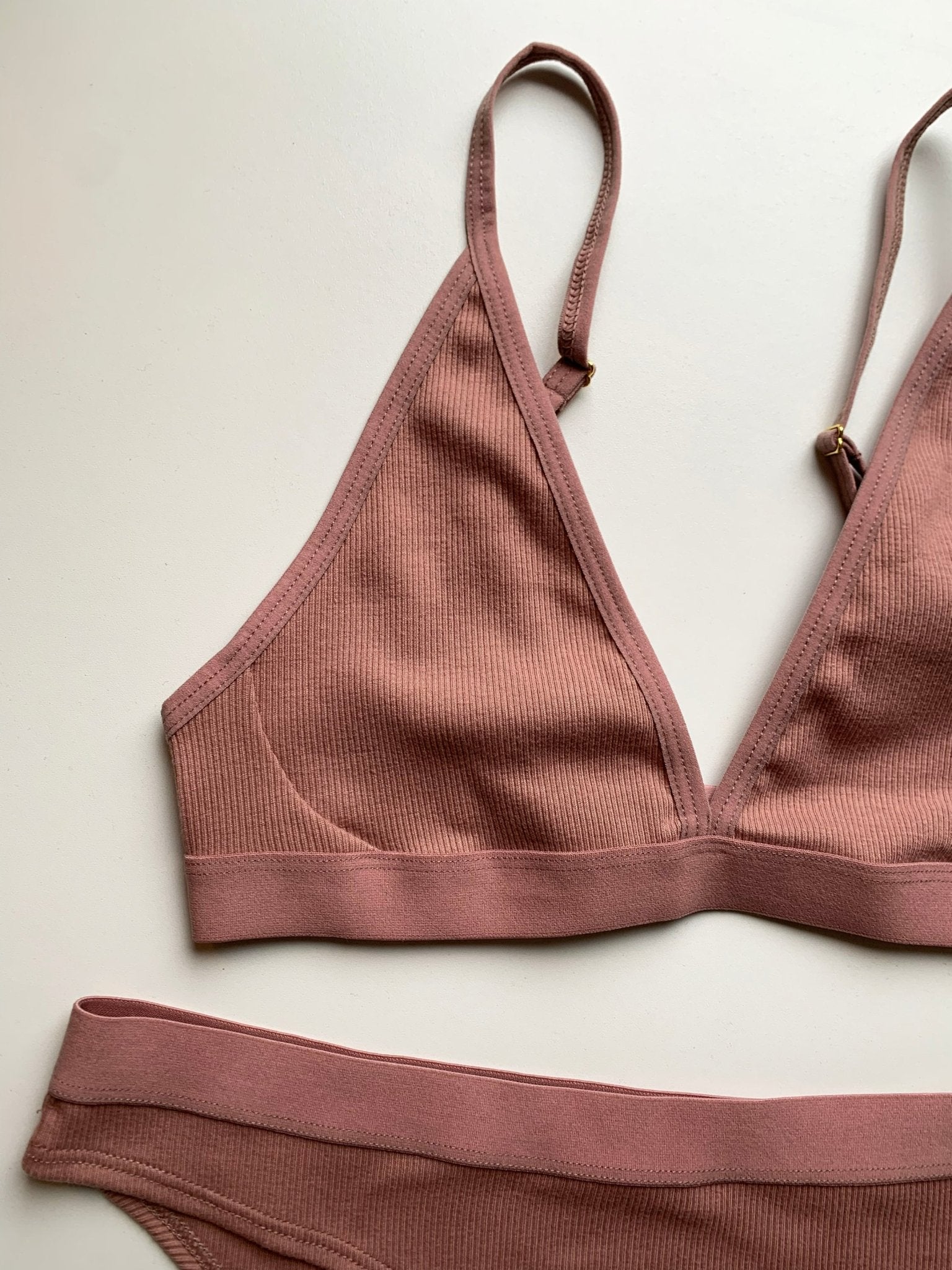Elliot Organics - Ribbed Organic Cotton Soft Cup Bra - Buy Me Once UK
