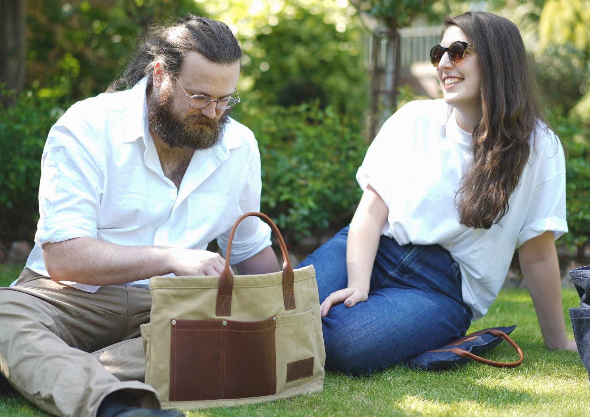 Risdon & Risdon - The Gardening Tool Bag - Buy Me Once UK