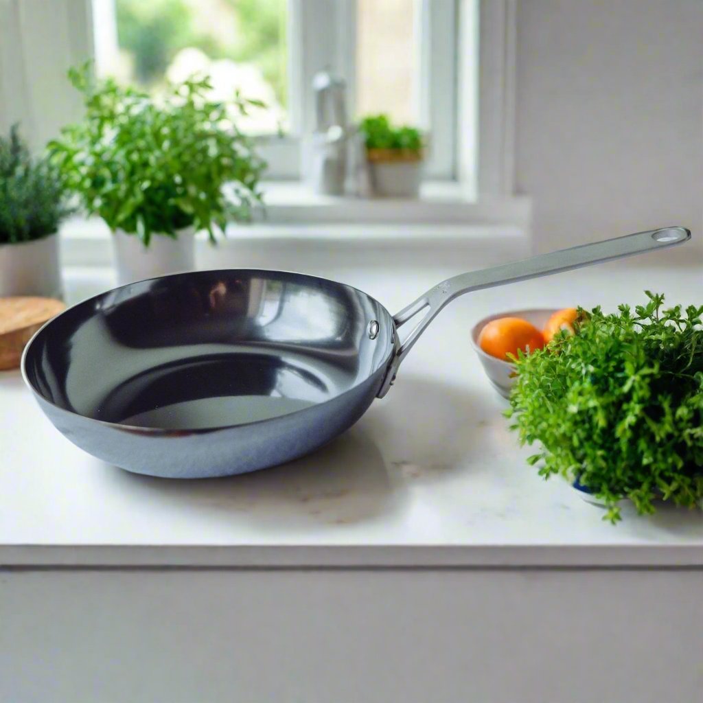 SAVEUR Selects - Toughened Carbon Steel Frying Pan, 25cm - Buy Me Once UK