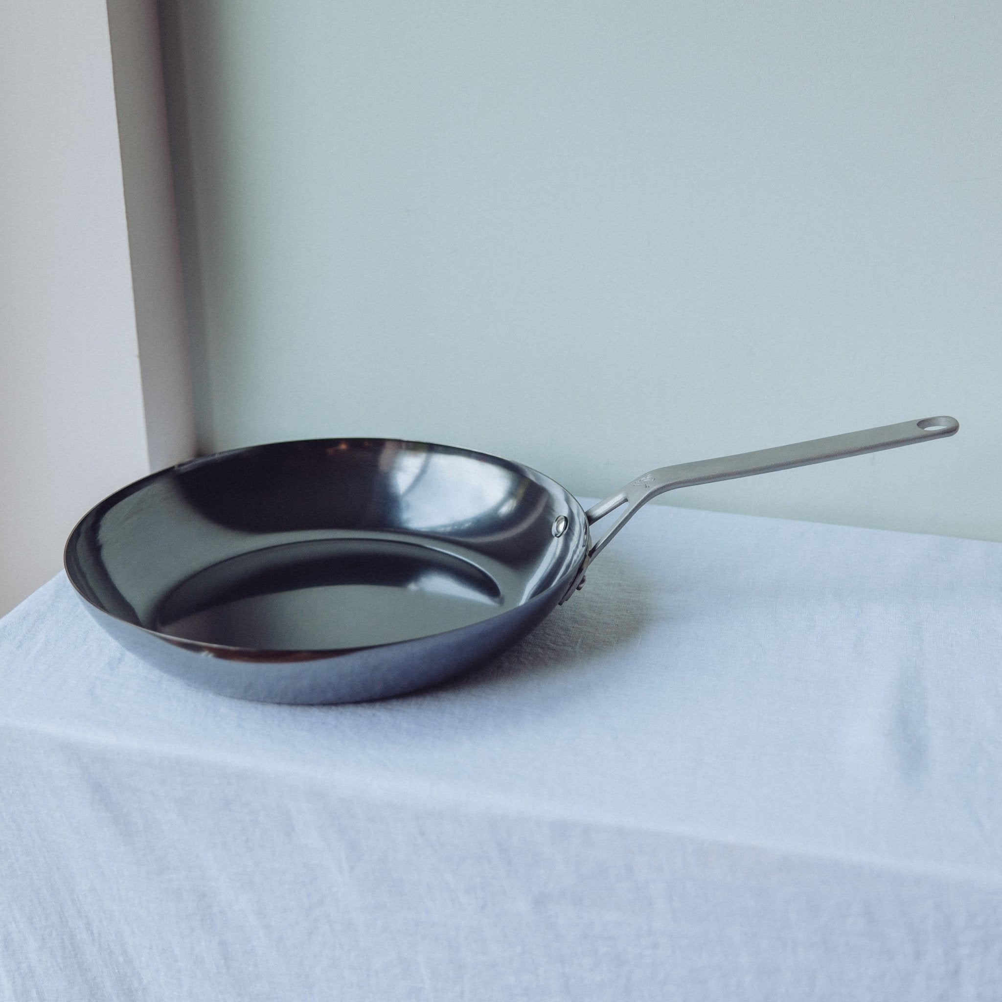 SAVEUR Selects - Toughened Carbon Steel Frying Pan, 30cm - Buy Me Once UK