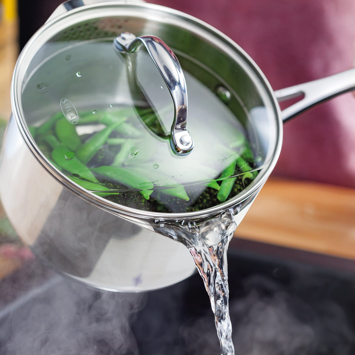 7000 Draining Saucepan