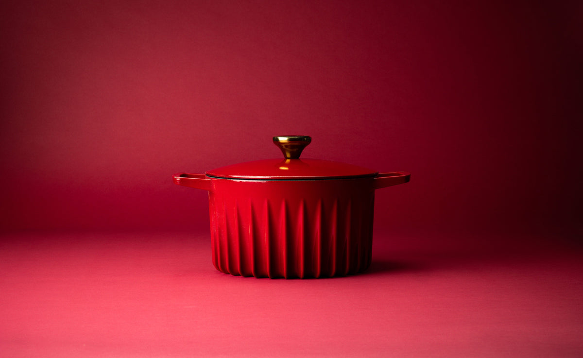 FIREUP red Dutch oven