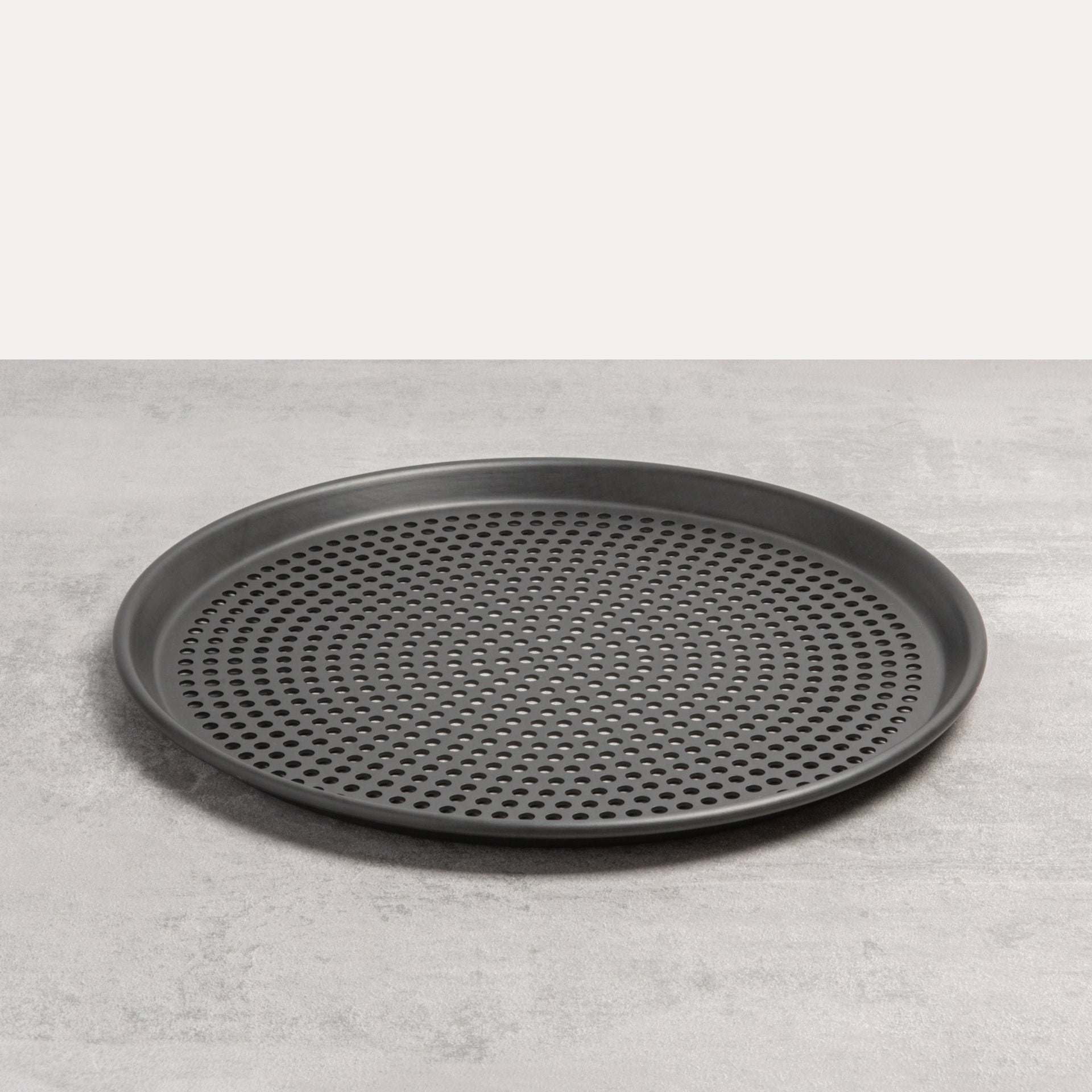 Hard Anodised Perforated Baking Tray Round