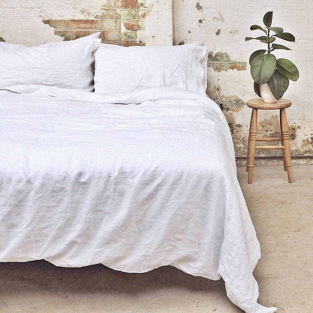 Piglet in Bed - Linen Pillowcase (Pair), White - Buy Me Once UK
