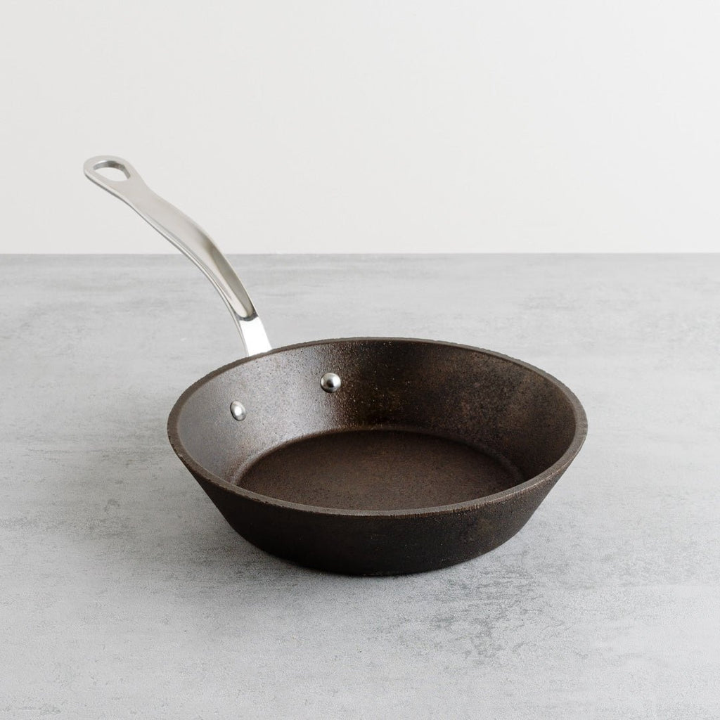 Samuel Groves - Recycled Cast Iron Frying Pan, 20cm - Buy Me Once UK