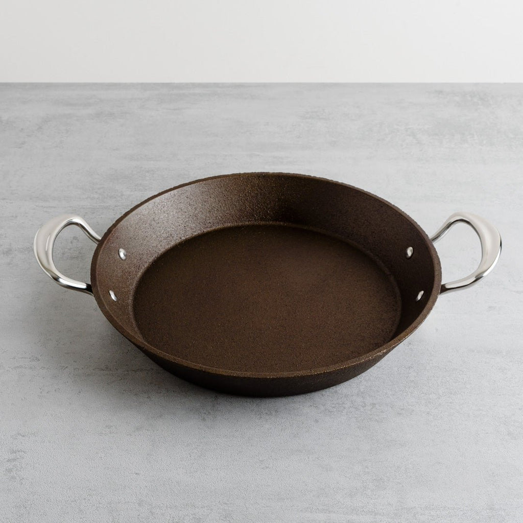 Samuel Groves - Recycled Cast Iron Two-Handled Skillet, 28cm - Buy Me Once UK