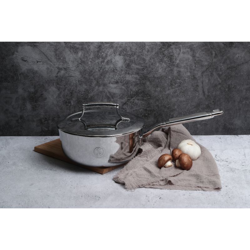SAVEUR Selects - Tri-Ply Stainless Steel Chef's Pan with Insulated Lid - Buy Me Once UK