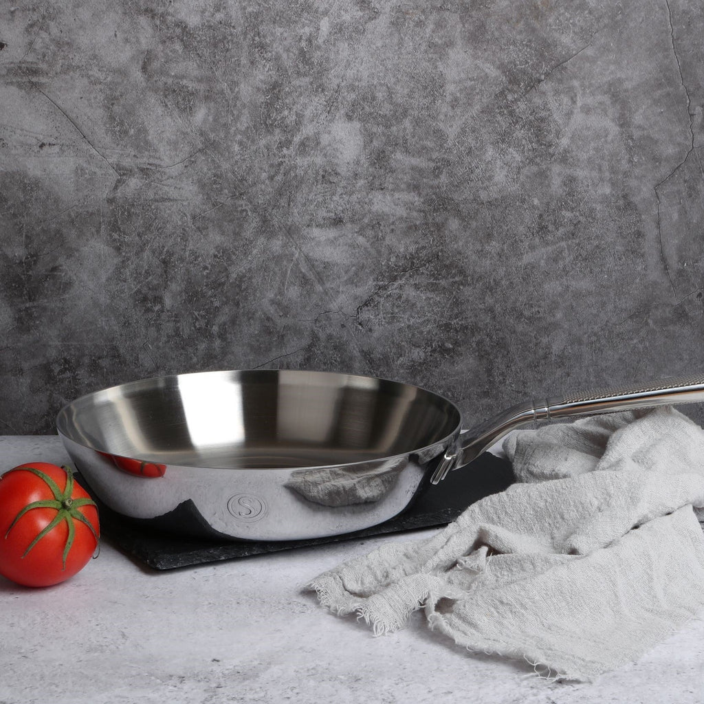 SAVEUR Selects - Tri-ply Stainless Steel Frying Pan with Insulated Lid - Buy Me Once UK
